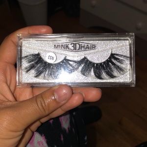 Lashing for girls wanting to look cute